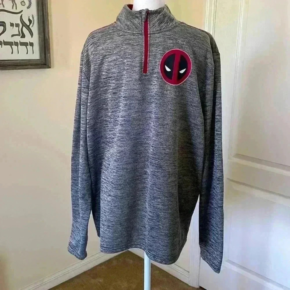 Marvel Deadpool Quarter Zip Pullover Sweater Men’s Size Large 2016 - Picture 1 of 6
